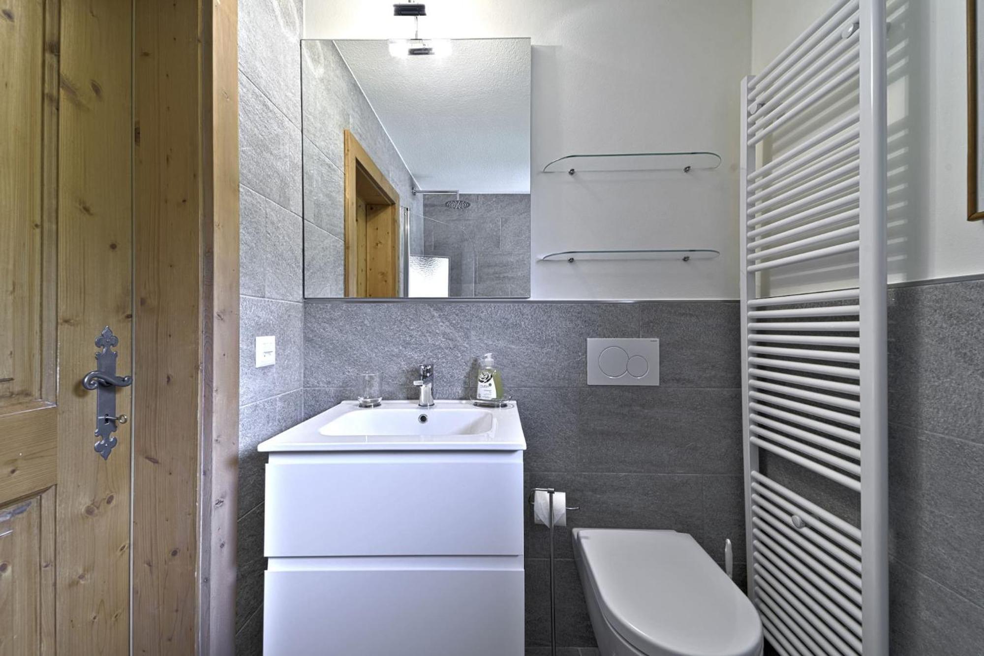 Apartamento Chesa Martina - La Punt Exterior foto