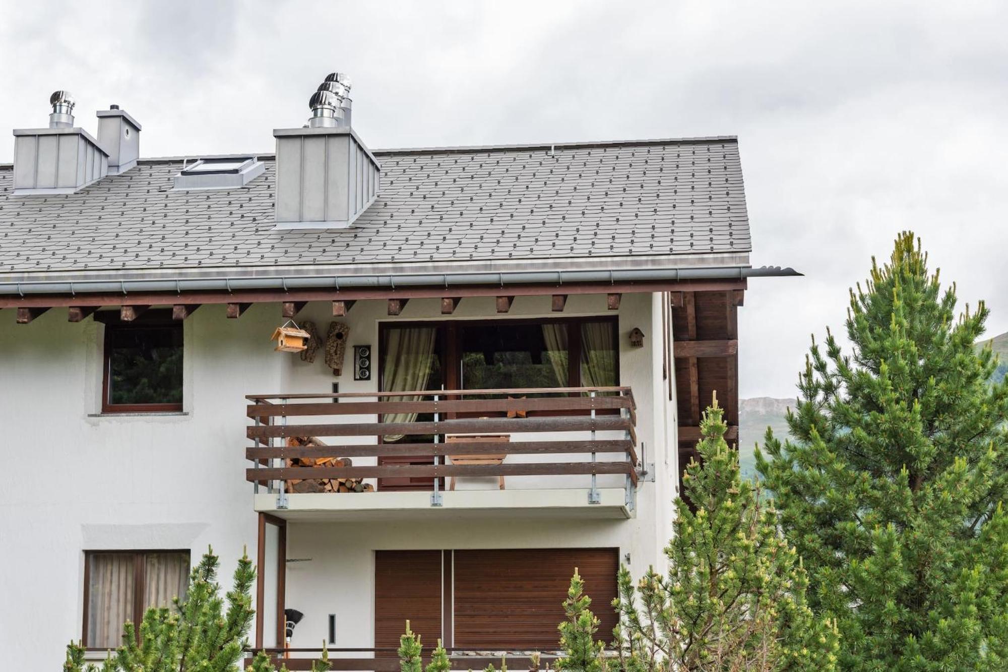 Apartamento Chesa Martina - La Punt Exterior foto